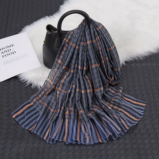 Supplier Wholesale Fashion Classic Jacquard Plaid Wool Blend Winter Scarf